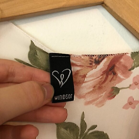 WINDSOR Cream Ivory Pink Floral Sheer Short Sleeve Oversized Kimono Cardigan Top - Picture 8 of 10